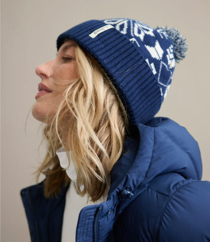 Adults' L.L.Bean Snowflake Chunky Yarn Pom Hat