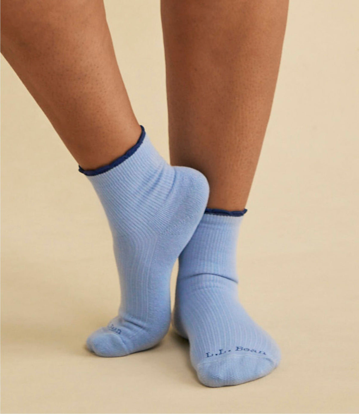 Women's Scalloped Edge Micro Crew Socks, 2-Pack