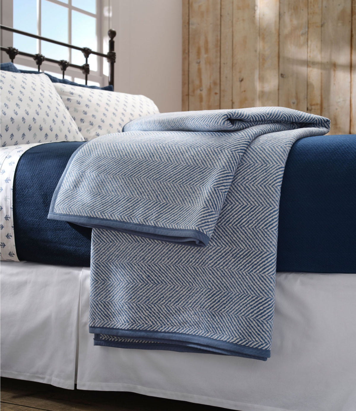 ChappyWrap Cozy Throw Blanket, Herringbone