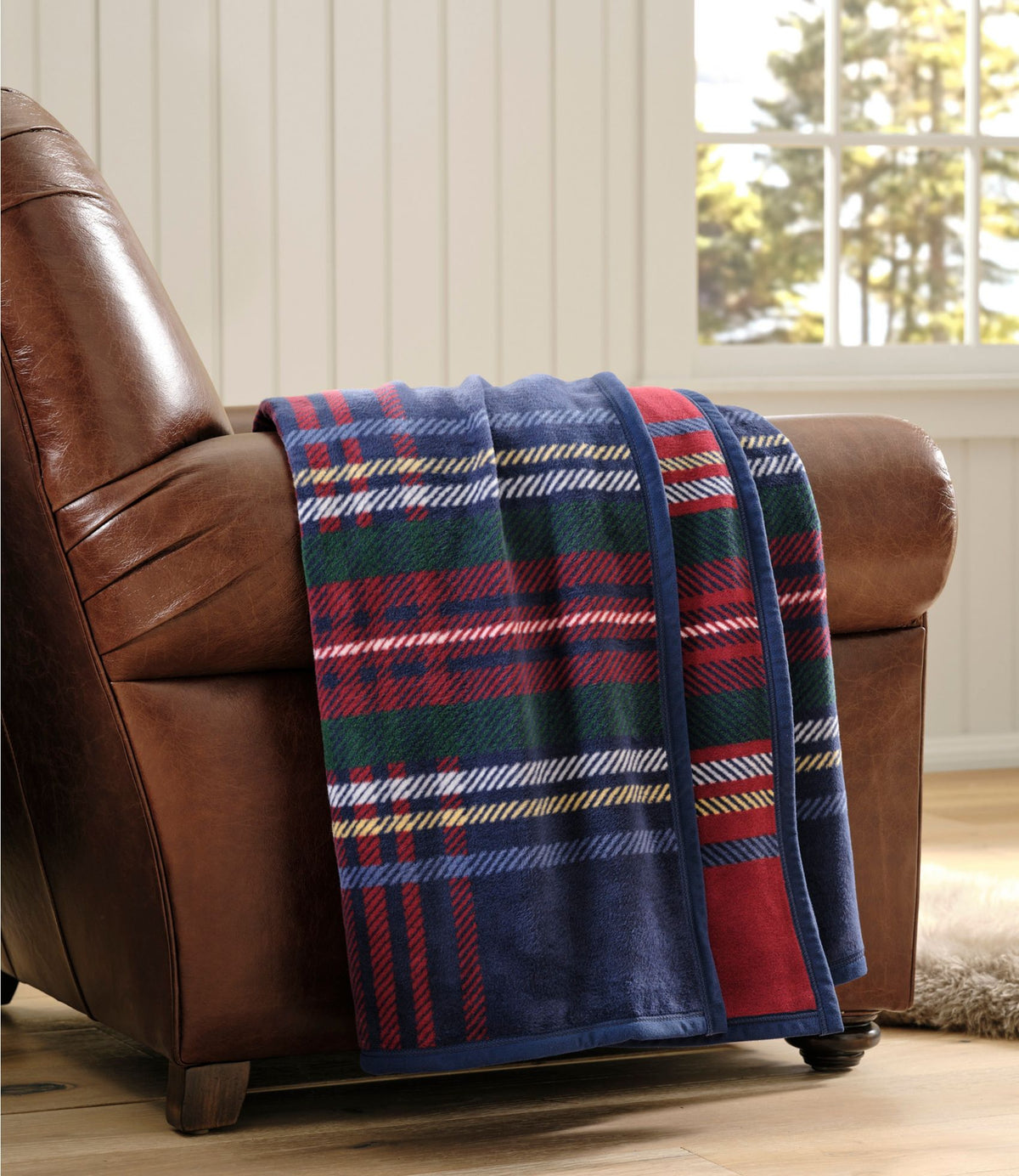 ChappyWrap Cozy Throw Blanket, Plaid