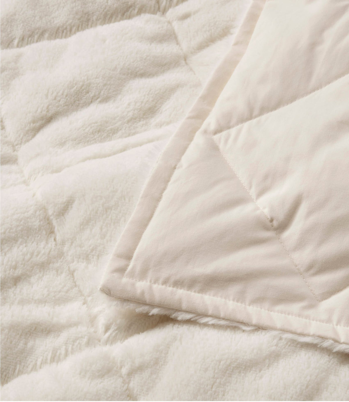 Ultraplush PrimaLoft Throw