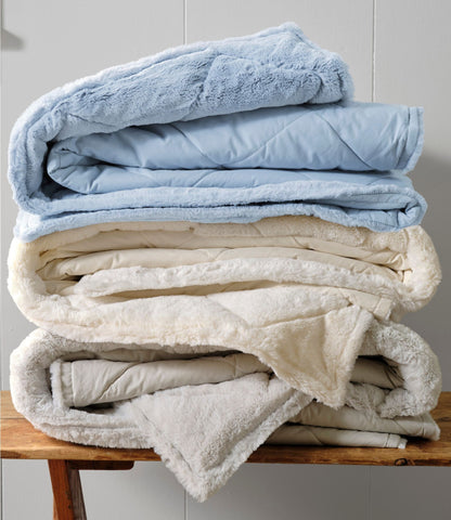 Ultraplush PrimaLoft Throw