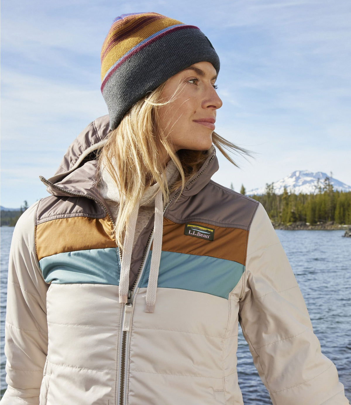 Women's Mountain Classic Puffer Hooded Jacket, Colorblock