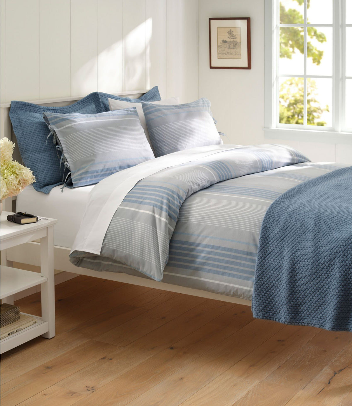 Organic Honeycomb Matelassé Coverlet