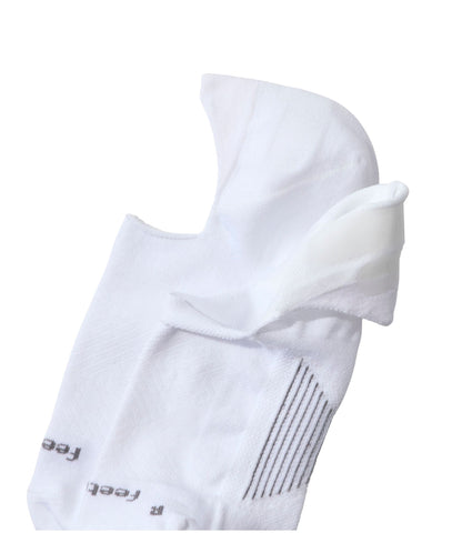 Adults' Feetures Invisible Ultra Light Cushion Socks