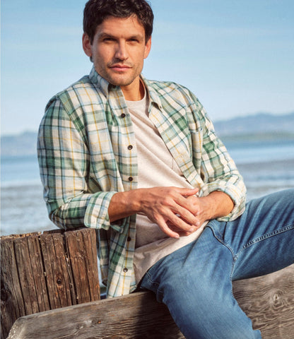 Men's Scotch Plaid Flannel Shirt, Slightly Fitted Untucked Fit