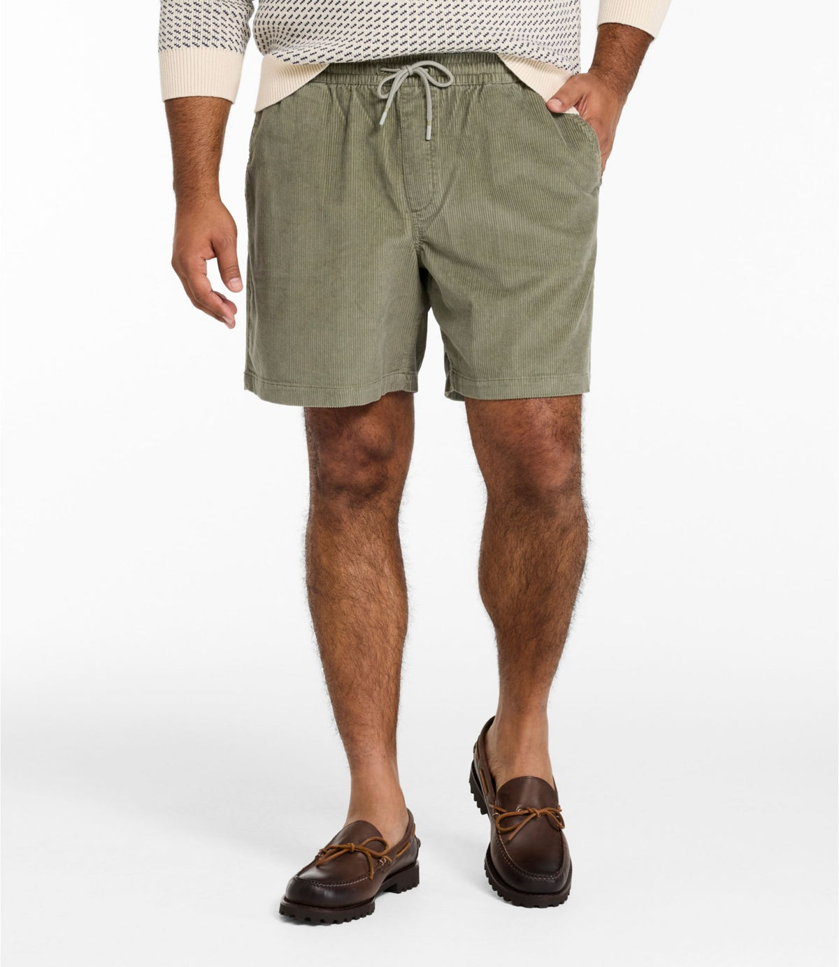 Men's Wide-Wale Cord Pull-On Shorts, 7"