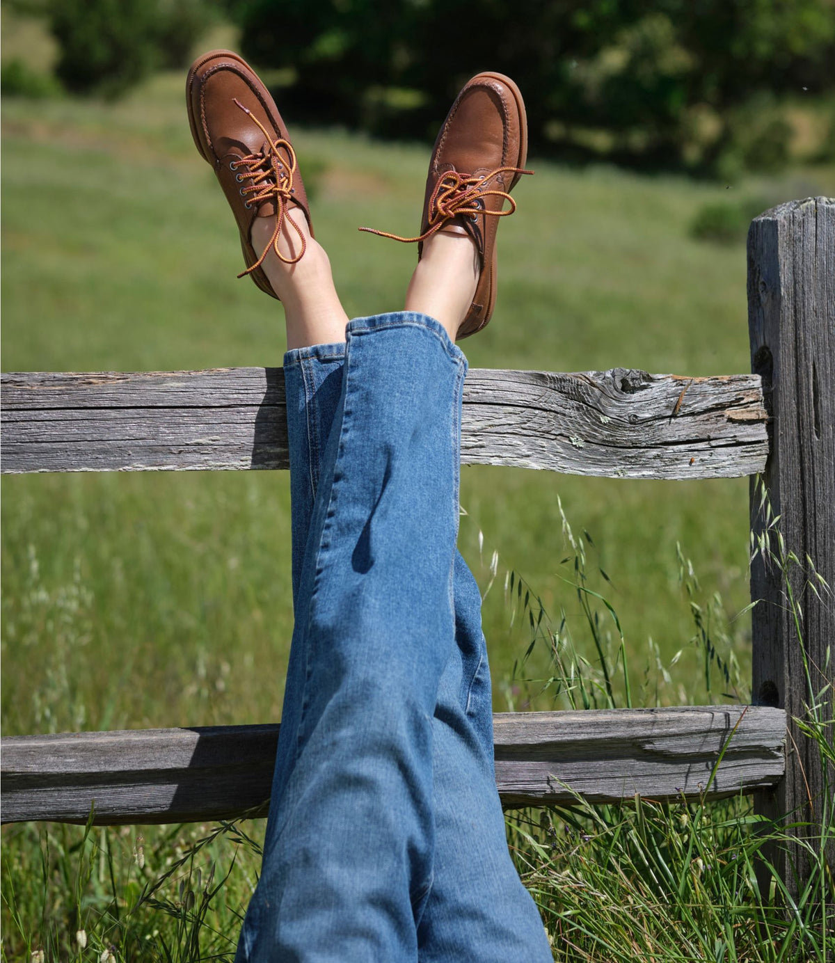 Women's Handsewn Moccasins, Blucher Moc